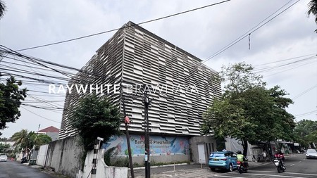 Gedung Lokasi Strategis Abdul Majid Raya