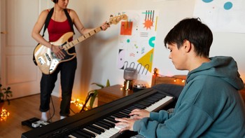 Ciptakan Suasana Syahdu di Rumah Dengan Musik Jazz