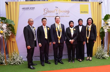 Grand Opening Ray White Lebak Bulus