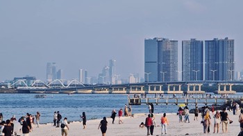 Pantai Pasir Putih PIK 2: Destinasi Wisata Pantai Buatan Terpanjang di Indonesia