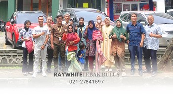 Ray White Lebak Bulus Berbagi Kebahagiaan di Bulan Ramadhan