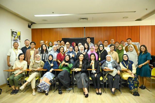 Image 1 of 17