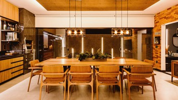 Kayu Jati: Bahan Dasar Furniture dengan Kualitas Tinggi, Intip Kelebihan dan Kekurangannya