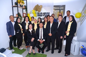 Grand Opening