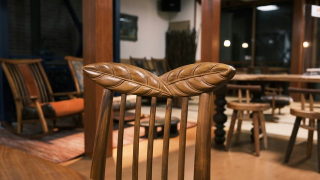 Bingung Memilih Kursi yang Nyaman? Yuk, Simak Kelebihan dan Kekurangan Kursi Sofa dan Kursi Rotan