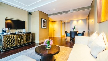 Bingung Mau Sewa Hotel Tapi Dana Minim? Ini Dia Rekomendasi Hotel Murah di Surabaya