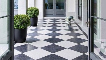 Alasan Mengapa Harus Menggunakan Pola Lantai Diagonal untuk Interior Rumah Anda