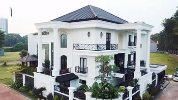 Yuk, Intip Model Rumah Artis Prilly Latuconsina dengan Konsep Hunian yang Elegan!
