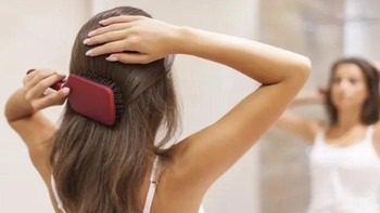 Manfaat Menggunakan Wet Brush untuk Rambut: Rahasia Rambut Sehat, Lembut, dan Bebas Kusut