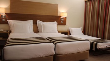 Berapa Biaya Extra Bed di Hotel Bintang 5? Ini Rincian Lengkap dan Faktor yang Mempengaruhinya