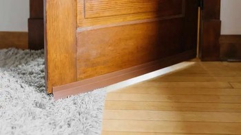 Rekomendasi Door Seal untuk Pintu Kamar agar Terhindar dari Serangga yang Masuk Lewat Celah Pintu