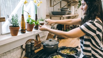 Ini Dia Kegiatan yang Bisa Dilakukan di Rumah Saat Merasa Bosan!