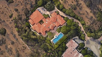 Mewah dan Privat! Inilah Potret Hunian Ikonik Milik Bruno Mars