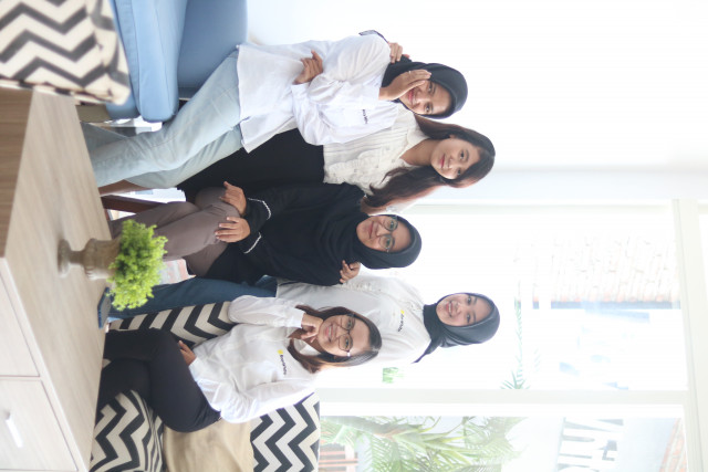 Image 1 of 17