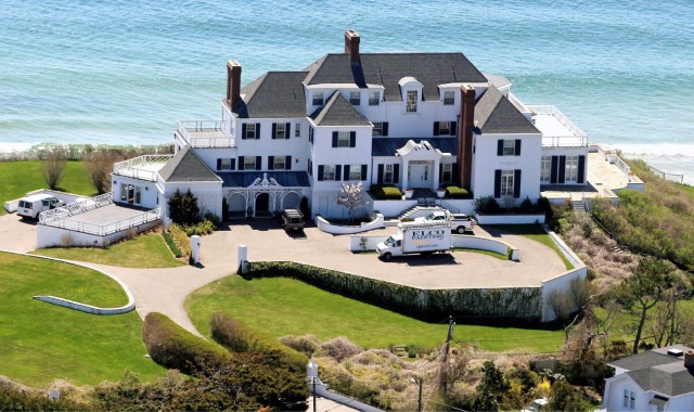 Rumah Taylor Swift Terjual Seharga 40 M