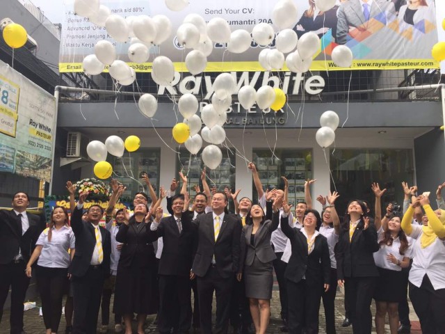 Roadshow to 7 Offices of Ray White Central Bandung Group (8 June 2017)