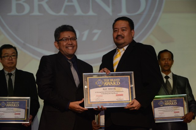 Ray White Indonesia Kembali Memperoleh Penghargaan “Top Brand Awards” Untuk Kelima Kalinya Berturut-Turut